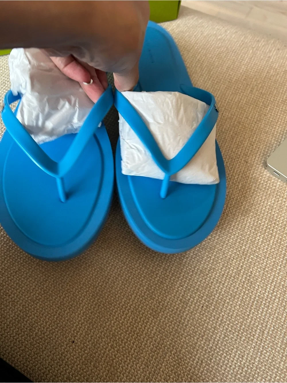 NWT TORY BURCH KIRA padded flip flops.